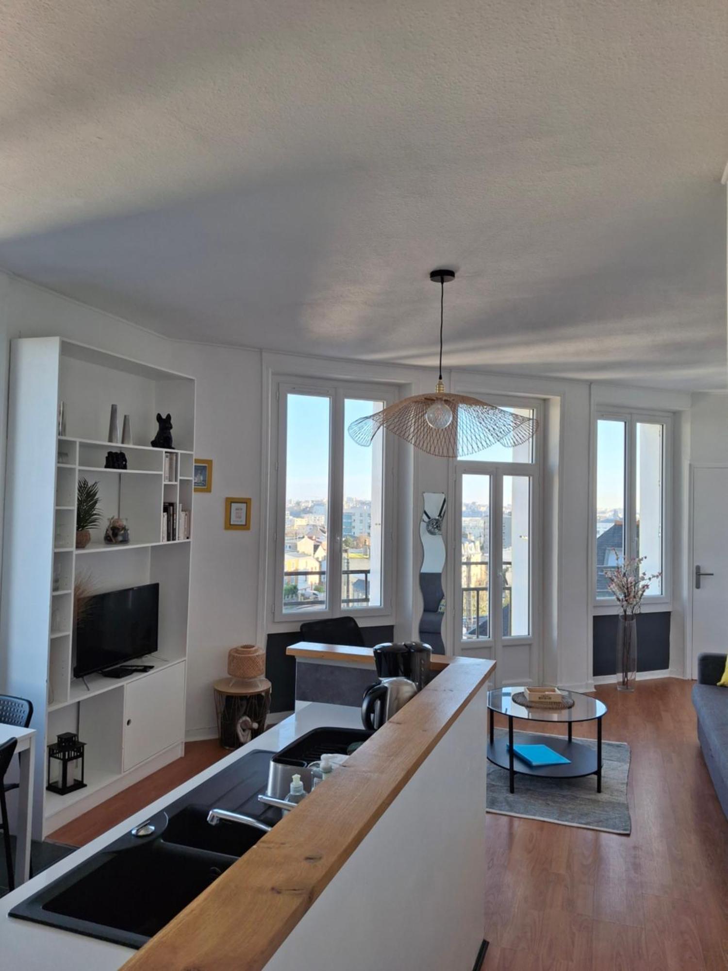 Appartement Lumineux Dans Les Hauts De Recouvrance Brest Eksteriør billede